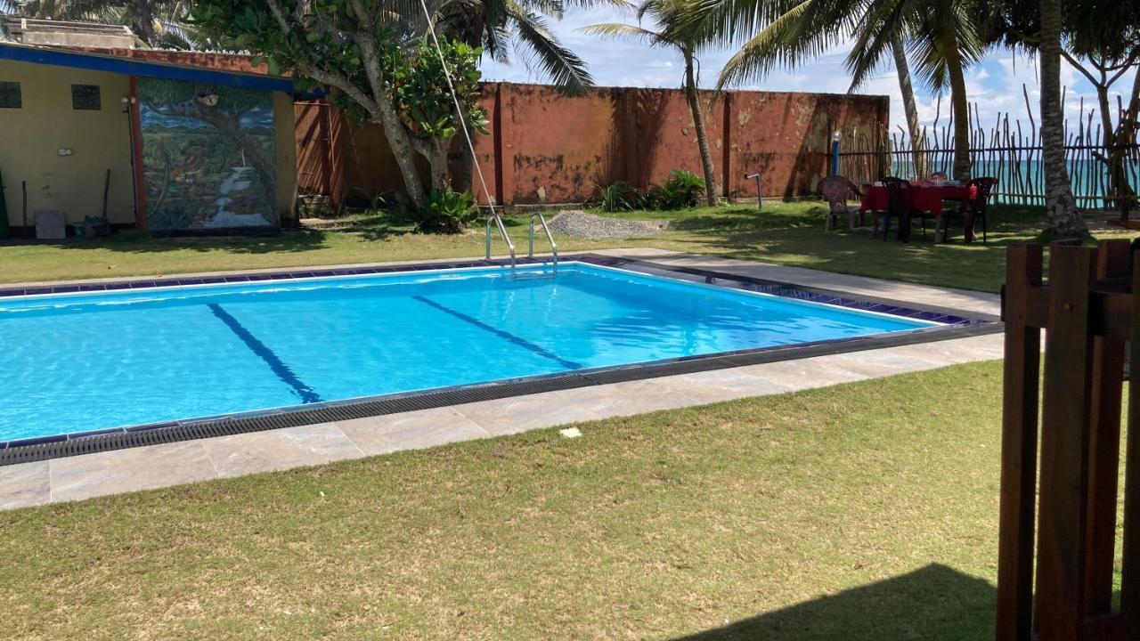 Airy Dale Villa And Guesthouse Ambalangoda  Esterno foto