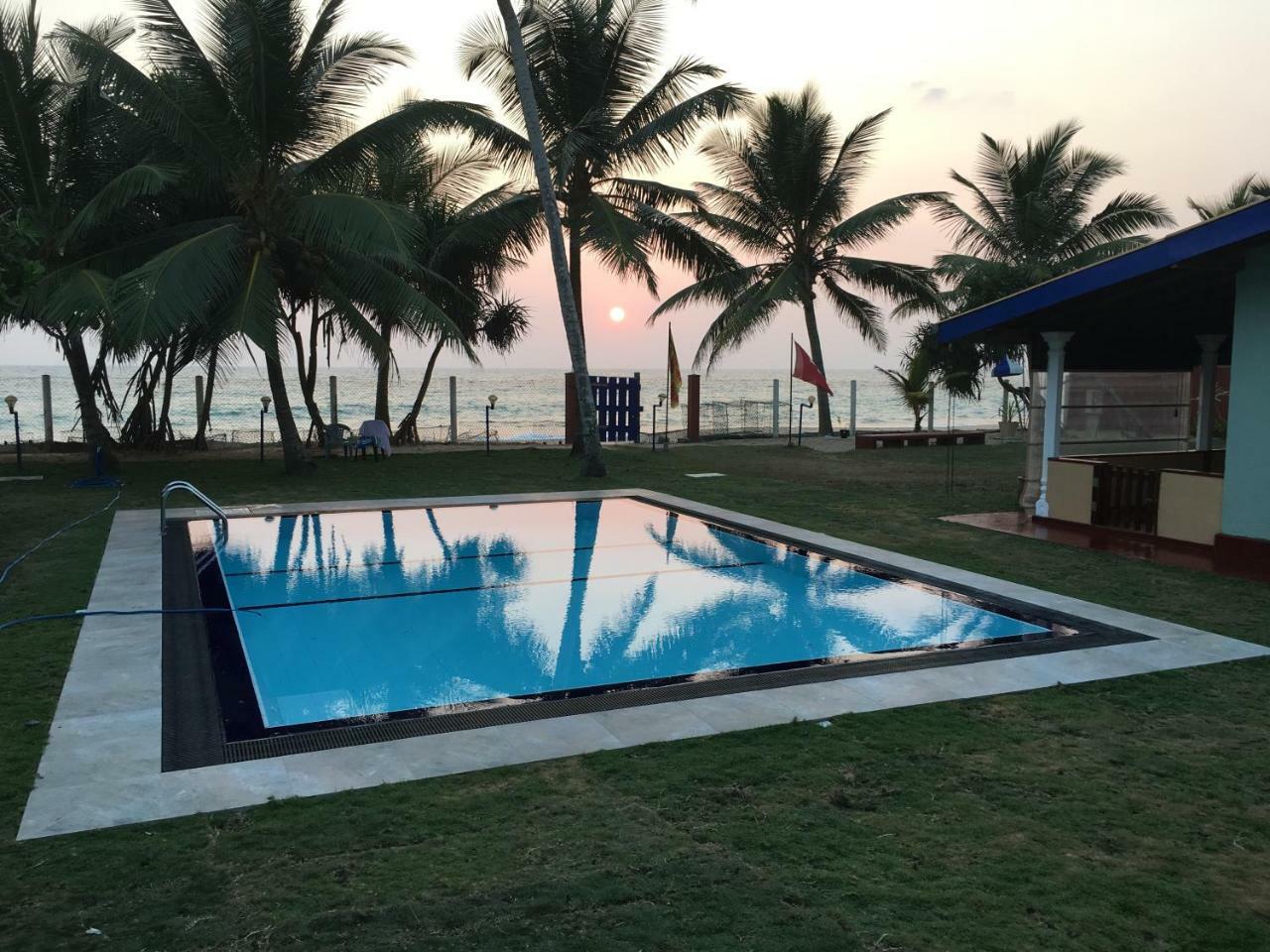 Airy Dale Villa And Guesthouse Ambalangoda  Esterno foto