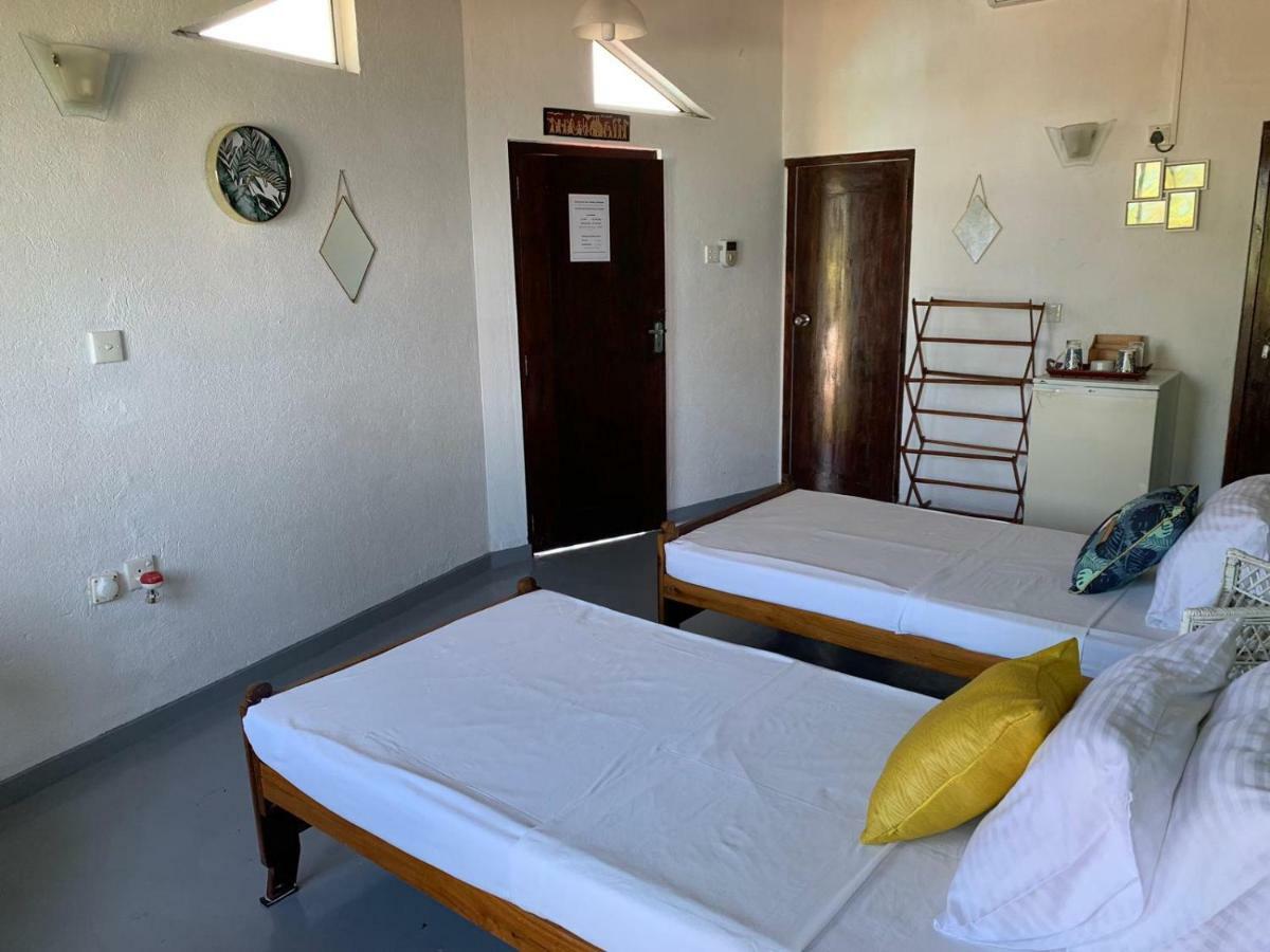 Airy Dale Villa And Guesthouse Ambalangoda  Esterno foto